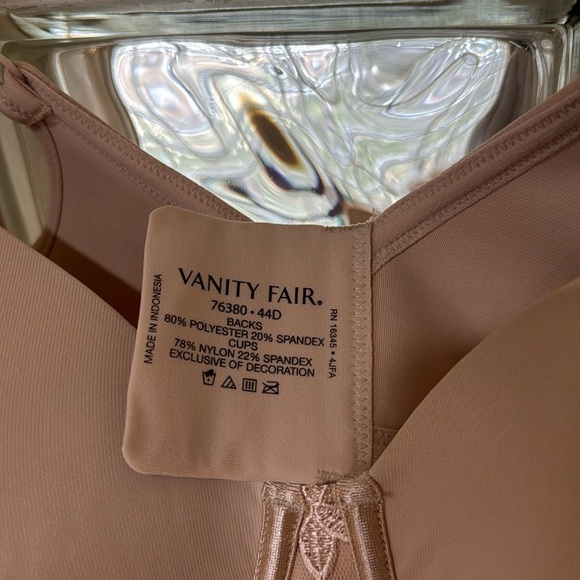 NWT Vanity Fair beauty back 44 Dsmoothing underwire bra - Picture 3 of 6